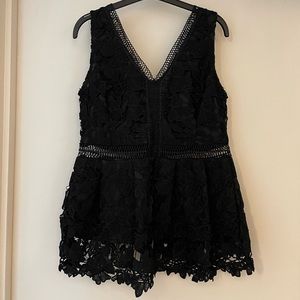 Francesca’s Black Lace Floral Sleeveless Tank Top- Size Large